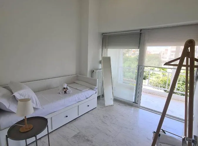 Dm - Quality In Perea, Thessaloniki, Greece