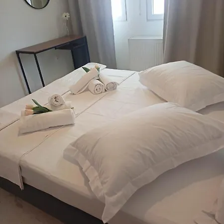Dm - Quality In Perea, Thessaloniki, Greece 別荘