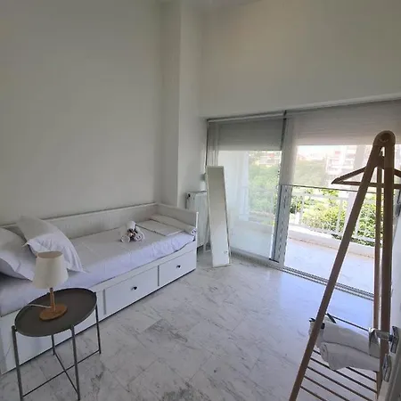 Dm - Quality In Perea, Thessaloniki, Greece